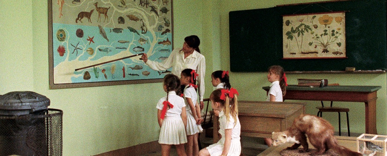 The Worlds of Lucile Hadžihalilović [4-Disc Blu-ray Box Set + Book] - Image 17