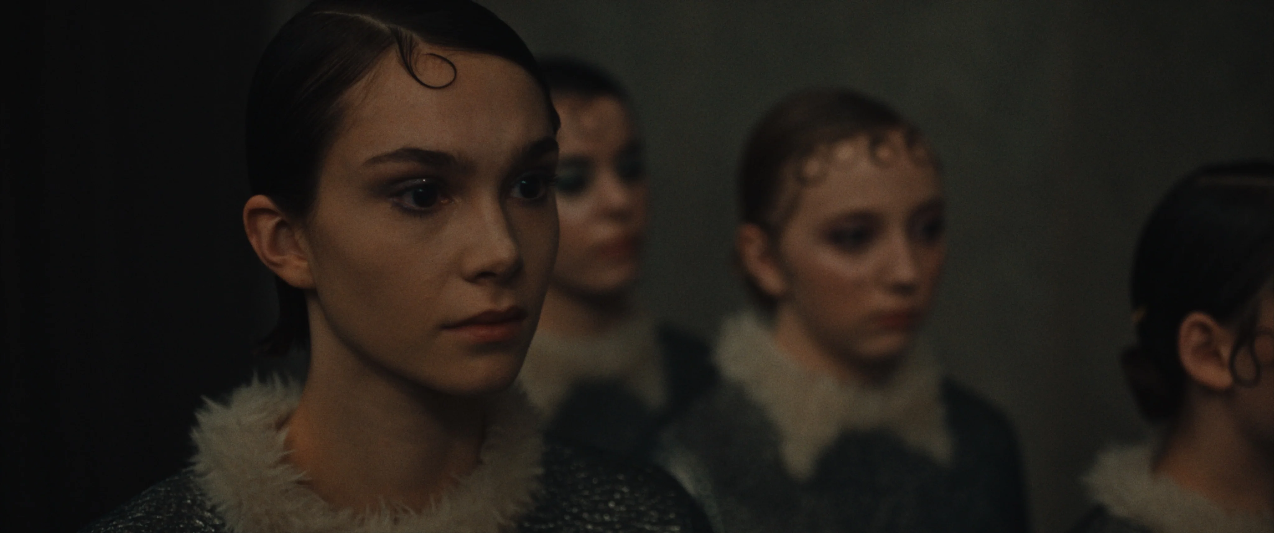 The Worlds of Lucile Hadžihalilović [4-Disc Blu-ray Box Set + Book] - Image 58